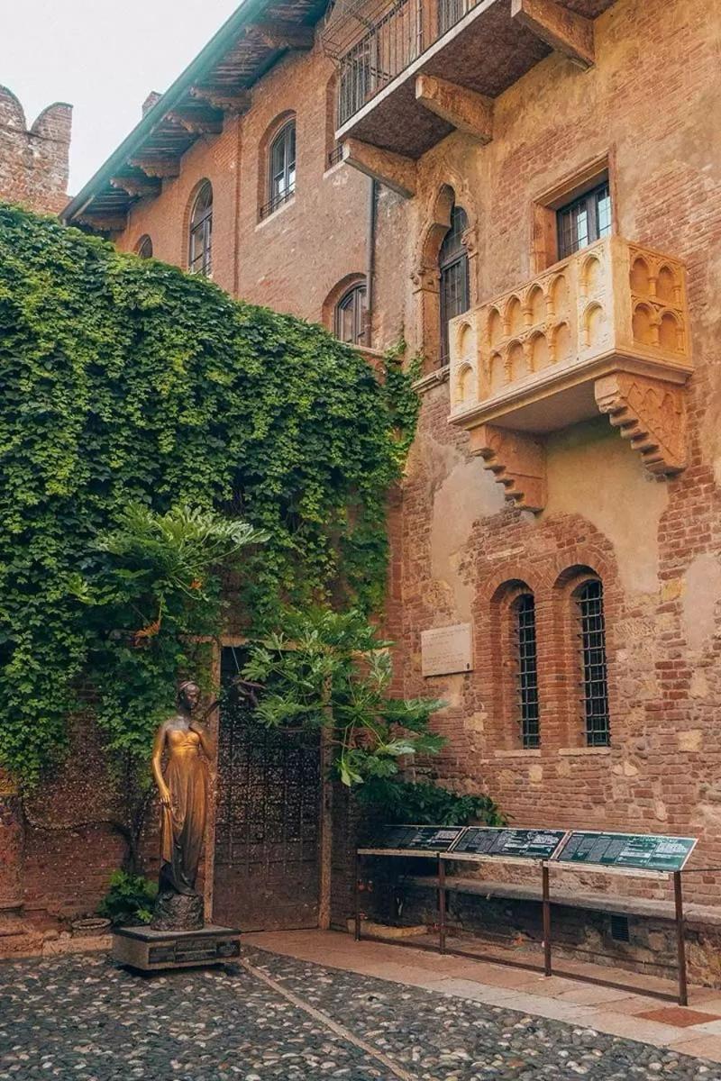Ferienwohnung Residenza Duomo Verona Exterior foto